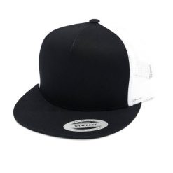 Klasyczna Dwukolorowa Czapka Z Daszkiem. Białe czapki i kapelusze damskie FLEXFIT, bez wzorów, klasyczne. Za 51.99 zł.