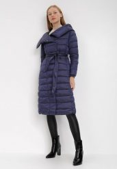 Granatowa Kurtka Loukylus. Niebieskie kurtki damskie Born2be, l, z aplikacjami, z tkaniny. Za 259.99 zł.