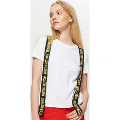 Koszulka z taśmami - Biały. Bluzki damskie marki Cropp. W wyprzedaży za 9.99 zł.