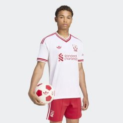 Koszulka Liverpool FC 26/27 Away Authentic. Białe koszulki sportowe męskie Adidas, l, bez wzorów, z dzianiny, bez kołnierzyka, bez ramiączek, do piłki nożnej, climacool (adidas). Za 649.00 zł.