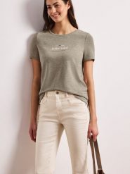 Street One Koszulka Kobiety Sztuczne włókno beżowy, 36. Brązowe t-shirty damskie Street One, bez wzorów, z materiału, street, bez kołnierzyka. Za 89.95 zł.