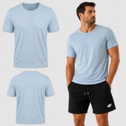 KOSZULKA NA CO DZIEŃ T-SHIRT MĘSKI 4F KOLEKCJA LIMITOWANA M3947 SS26. Niebieskie koszulki sportowe męskie 4f, m, bez wzorów, z bawełny, bez kołnierzyka, bez ramiączek, na fitness i siłownię. Za 54.99 zł.