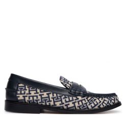 Loafersy Tommy Hilfiger. Niebieskie mokasyny damskie Tommy Hilfiger. Za 649.99 zł.