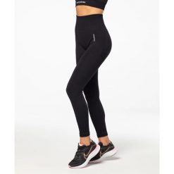Legginsy bezszwowe Carpatree Allure czarne. Czarne legginsy damskie Carpatree, xs, bez wzorów, z elastanu. W wyprzedaży za 169.99 zł.