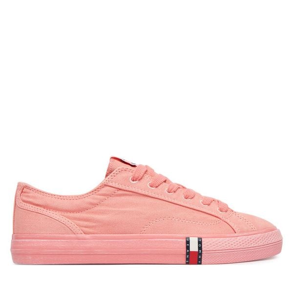 Tenisówki Tommy Jeans. Czerwone trampki i tenisówki damskie Tommy Jeans, bez wzorów, z jeansu, bez zapięcia. Za 229.99 zł.