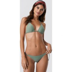 NA-KD Swimwear Metal Ring Tie Strap Panty - Green. Zielone bikini damskie NA-KD Swimwear. Za 60.95 zł.