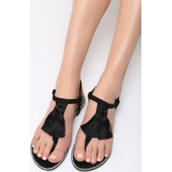 Czarne Sandały My Romance. Czarne sandały damskie Born2be, z materiału. Za 34.99 zł.