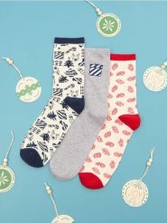 Skarpetki 3 pack - wielobarwny. Skarpety męskie Sinsay, bez wzorów. Za 15.99 zł.