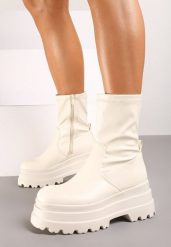 Beżowe Botki na Wysokiej Platformie z Dopasowaną Cholewką Belissara. Brązowe botki damskie Born2be, z jeansu, biznesowe, bez obcasa, na platformie, bez zapięcia. Za 149.99 zł.