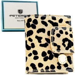 Mały portfel damski ze skóry ekologicznej i naturalnej w złotym kolorze - Peterson. Żółte portfele damskie Peterson, bez wzorów, ze skóry ekologicznej. Za 124.99 zł.