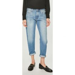 Calvin Klein Jeans - Jeansy CKJ 061. Niebieskie jeansy damskie Calvin Klein Jeans. Za 549.90 zł.