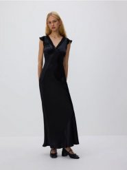 Sukienka z wiskozy - czarny. Czarne sukienki damskie Reserved, l, bez wzorów, z wiskozy, bez kołnierzyka, bez ramiączek, maxi, rozkloszowane. Za 159.99 zł.