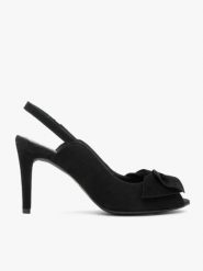 Czarne czółenka peep toe z kokardą. Czarne sandały damskie Ryłko, bez wzorów, z gumy, bez obcasa, na szpilce, bez zapięcia. W wyprzedaży za 349.99 zł.
