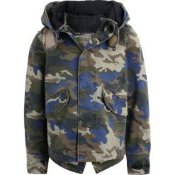 Zadig & Voltaire Kurtka przejściowa hellblau/kaki. Kurtki i płaszcze dla chłopców Zadig & Voltaire, z bawełny. Za 649.00 zł.