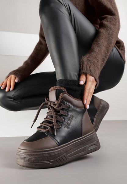 Czarno-Brązowe Sneakersy Śniegowce Vices na Tłoczonej Platformie z Napisem Olinnea. Czarne śniegowce i trapery damskie Renee. Za 94.99 zł.