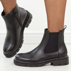 Czarne botki damskie, sztyblety Sergio Leone Bt01. Czarne botki damskie Sergio Leone, na jesień, z dzianiny, eleganckie, z okrągłym noskiem, bez obcasa, bez zapięcia. Za 299.00 zł.