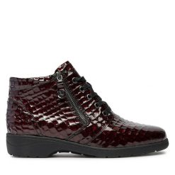 Botki Caprice. Czerwone botki damskie Caprice, bez obcasa, na płaskiej podeszwie, bez zapięcia. Za 339.99 zł.