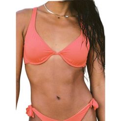 Góra od bikini Roxy Endless Aloha Top. Brązowe bikini damskie Roxy, s, bez wzorów, z poliesteru, bez kołnierzyka, bez ramiączek. W wyprzedaży za 74.00 zł.