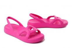 Wonders Glub fucsia, sandały damskie. Czerwone sandały damskie Wonders, bez wzorów, bez obcasa, na płaskiej podeszwie, bez zapięcia. Za 254.92 zł.