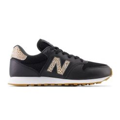 Buty New Balance GW500LB2 czarne. Czarne obuwie sportowe damskie bez wzorów, z gumy. Za 451.81 zł.