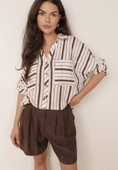 Brązowa Letnia Koszula Oversize z Bawełny w Paski z Nietoperzowymi Rękawami Sheilla. Brązowe bluzki damskie Born2be, na lato, bez wzorów, z bawełny, eleganckie, bez kołnierzyka, bez ramiączek. Za 99.99 zł.