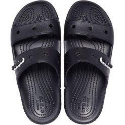 Crocs klapki Classic czarne 206761 001. Czarne buty sportowe męskie Crocs, bez wzorów. W wyprzedaży za 74.99 zł.