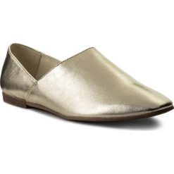 Półbuty VAGABOND - Ayden 4305-083-80 Light Gold. Żółte półbuty damskie Vagabond, bez wzorów, z materiału, bez obcasa, na płaskiej podeszwie, bez zapięcia. W wyprzedaży za 269.00 zł.
