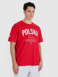 4F Koszulka kibica uniseks - czerwona XS. Czerwone koszulki sportowe męskie 4f, na lato, m, bez wzorów, z bawełny, klasyczne, bez kołnierzyka. Za 49.99 zł.