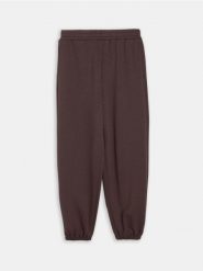 Spodnie dresowe jogger scuba z domieszką wiskozy - brązowy. Brązowe spodnie dresowe damskie Sinsay, l, bez wzorów, z dresówki. Za 39.99 zł.