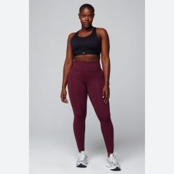 Damskie legginsy z wysokim stanem Fabletics Define. Czarne legginsy damskie FABLETICS, xl, bez wzorów, z elastanu, z podwyższonym stanem, na fitness i siłownię. Za 297.55 zł.