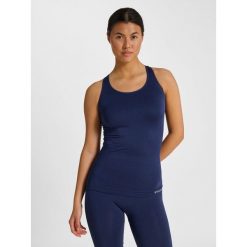 Top Sportowy Bezszwowy Hummel Hmltif Seamless. Niebieskie koszulki sportowe damskie Hummel, m, bez wzorów, bez kołnierzyka, bez ramiączek, do piłki nożnej. Za 152.50 zł.