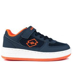 Buty sportowe chłopięce Lotto FLUGO K. Brązowe buty sportowe chłopięce Lotto, bez wzorów, bez zapięcia, trekkingowe. Za 89.00 zł.