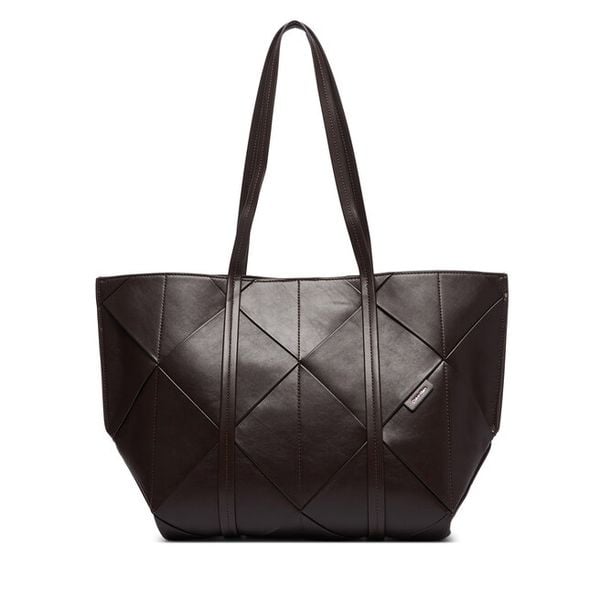 Torebka Calvin Klein. Brązowe torebki do ręki damskie Calvin Klein, bez wzorów, bez dodatków. Za 699.99 zł.
