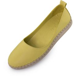 Baleriny damskie skórzane Nell Sunny Lime. Zielone baleriny damskie Erima, na lato, bez wzorów, z bawełny, retro, bez obcasa. Za 364.99 zł.