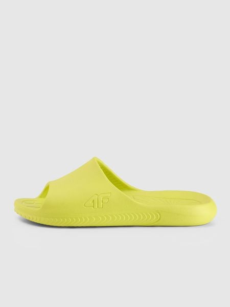 4F Klapki dziecięce - zielone 32. Zielone buty sportowe dziewczęce 4f, bez wzorów, z syntetyku, bez zapięcia, na fitness i siłownię. Za 49.99 zł.