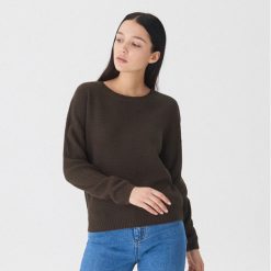Sweter o ryżowym splocie - Brązowy. Swetry damskie marki House. W wyprzedaży za 29.99 zł.
