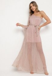 Różowa Sukienka o Asymetrycznym Kroju Zdobiona Metaliczną Nicią Afellia. Czerwone sukienki damskie Born2be, z aplikacjami, klasyczne, z asymetrycznym kołnierzem, bez ramiączek, maxi, asymetryczne. Za 179.99 zł.