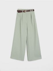 Spodnie wide leg z paskiem z domieszką wiskozy - niebieski. Niebieskie spodnie materiałowe damskie Sinsay, l, bez wzorów, z wiskozy. Za 59.99 zł.