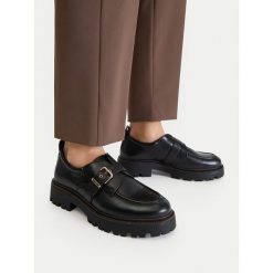 Półbuty Lasocki. Czarne mokasyny damskie Lasocki. Za 249.99 zł.