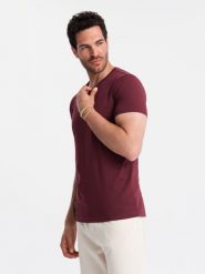 Bawełniana klasyczna męska koszulka z dekoltem w serek BASIC – bordowa V10 OM-TSBS-0145 - XXL. Czerwone t-shirty męskie Ombre Clothing, m, bez wzorów, z bawełny, klasyczne, bez kołnierzyka. W wyprzedaży za 24.99 zł.