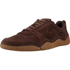 Buty CLARKS 26327296C SHARPHAM LACE Brązowy. Brązowe trekkingi męskie Clarks, na fitness i siłownię. Za 391.99 zł.