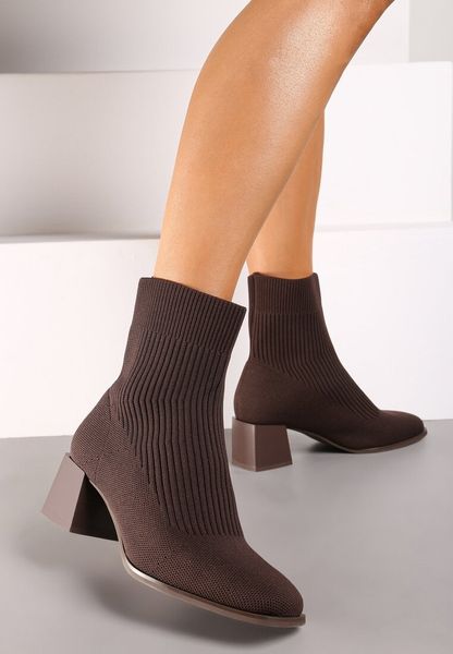 Brązowe Botki na Stożku z Elastyczną Cholewką Lerinana. Brązowe botki damskie Renee, na jesień, z jeansu, eleganckie, bez obcasa, na obcasie, bez zapięcia. Za 119.99 zł.