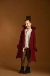 Płaszcz dziewczęcy Wichrun bordo. Czerwone kurtki i płaszcze dla dziewczynek Hultaj Polski, na lato, bez wzorów, z bawełny. Za 249.00 zł.