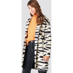 NA-KD Trend Kurtka z nadrukiem Zebra - Multicolor. Kurtki damskie marki NA-KD Trend. Za 161.95 zł.