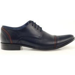 Pantofle męskie VENI VICI 149 granatowe. Brązowe półbuty na co dzień męskie ButyModne, ze skóry, eleganckie, bez zapięcia. W wyprzedaży za 239.00 zł.