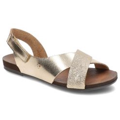 Złote Sandały Armodo Stylowe Obuwie Damskie. Żółte klapki damskie Armodo, bez wzorów, ze skóry, eleganckie, bez obcasa. Za 209.00 zł.