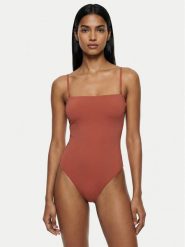Calvin Klein Swimwear Strój kąpielowy LV00Q62709 Różowy. Czerwone kostiumy jednoczęściowe damskie Calvin Klein Swimwear, m, bez wzorów, z syntetyku. Za 449.99 zł.
