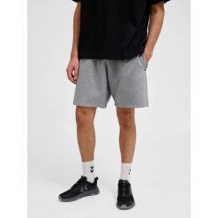 Szorty Hummel Tech. Szare szorty sportowe damskie Hummel, bez wzorów, sportowe, na fitness i siłownię. Za 234.00 zł.