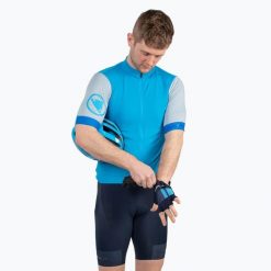 Koszulka rowerowa męska Endura FS260 S/S Std hi-viz. Niebieskie buty sportowe męskie ENDURA, bez zapięcia, rowerowe. Za 279.99 zł.