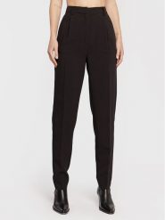 Bruuns Bazaar Spodnie materiałowe Cindysus BBW2595 Czarny Slim Fit. Czarne spodnie materiałowe damskie Bruuns Bazaar, bez wzorów, z materiału. Za 229.99 zł.
